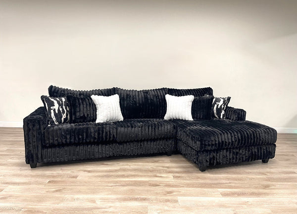 9500-Black Sectional