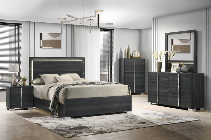 HH3700 - Victoria 5pc Bedroom Set