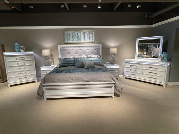 781 White 5pc Bedroom Set